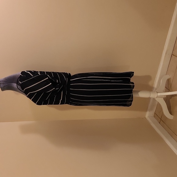 Strip sheer dress - Picture 2 of 6